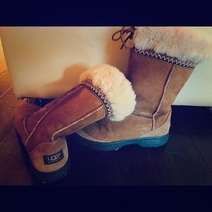 Ugg boots gently used size 7